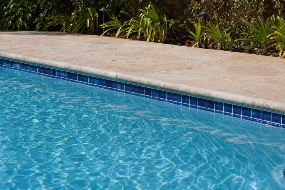 Waterline tile clean